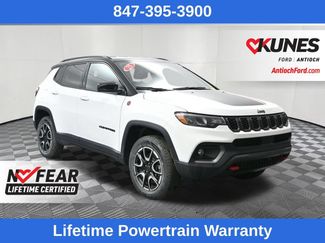 Used 2025 Jeep Compass Trailhawk AWD/4WD video 1