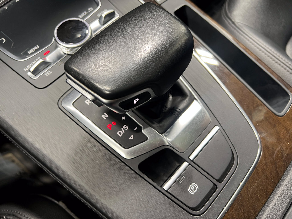 Used 2019 Audi Q5 2.0T Premium Plus w/ Premium Plus Package AWD/4WD image 34