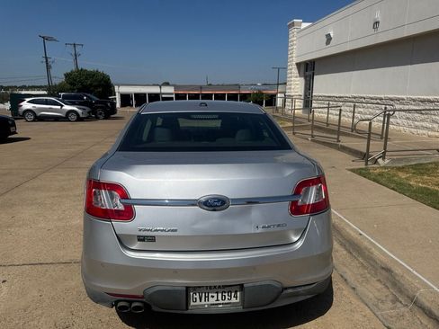 Used 2011 Ford Taurus Limited FWD image 5