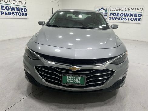 Used 2024 Chevrolet Malibu LT FWD image 3
