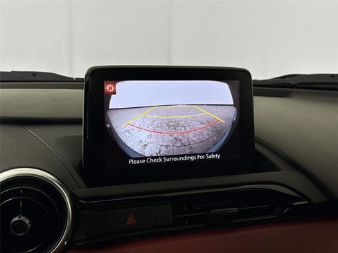 Used 2020 MAZDA MX-5 Miata RF Grand Touring image 25