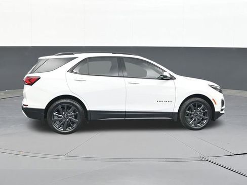 Used 2023 Chevrolet Equinox RS w/ RS Leather Package image 18