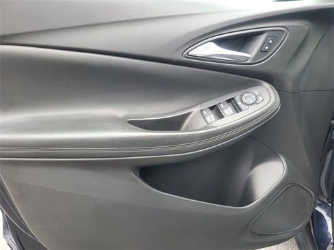 Used 2020 Buick Encore GX Preferred w/ Cold Weather Comfort Package image 10