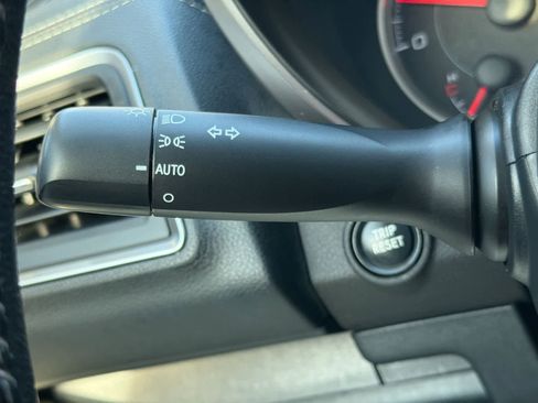 Used 2020 Subaru Ascent Premium w/ Convenience Package image 27