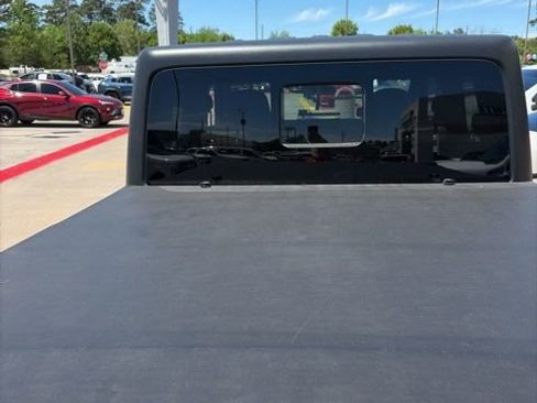 Used 2020 Jeep Gladiator Sport w/ Quick Order Package 24S image 13