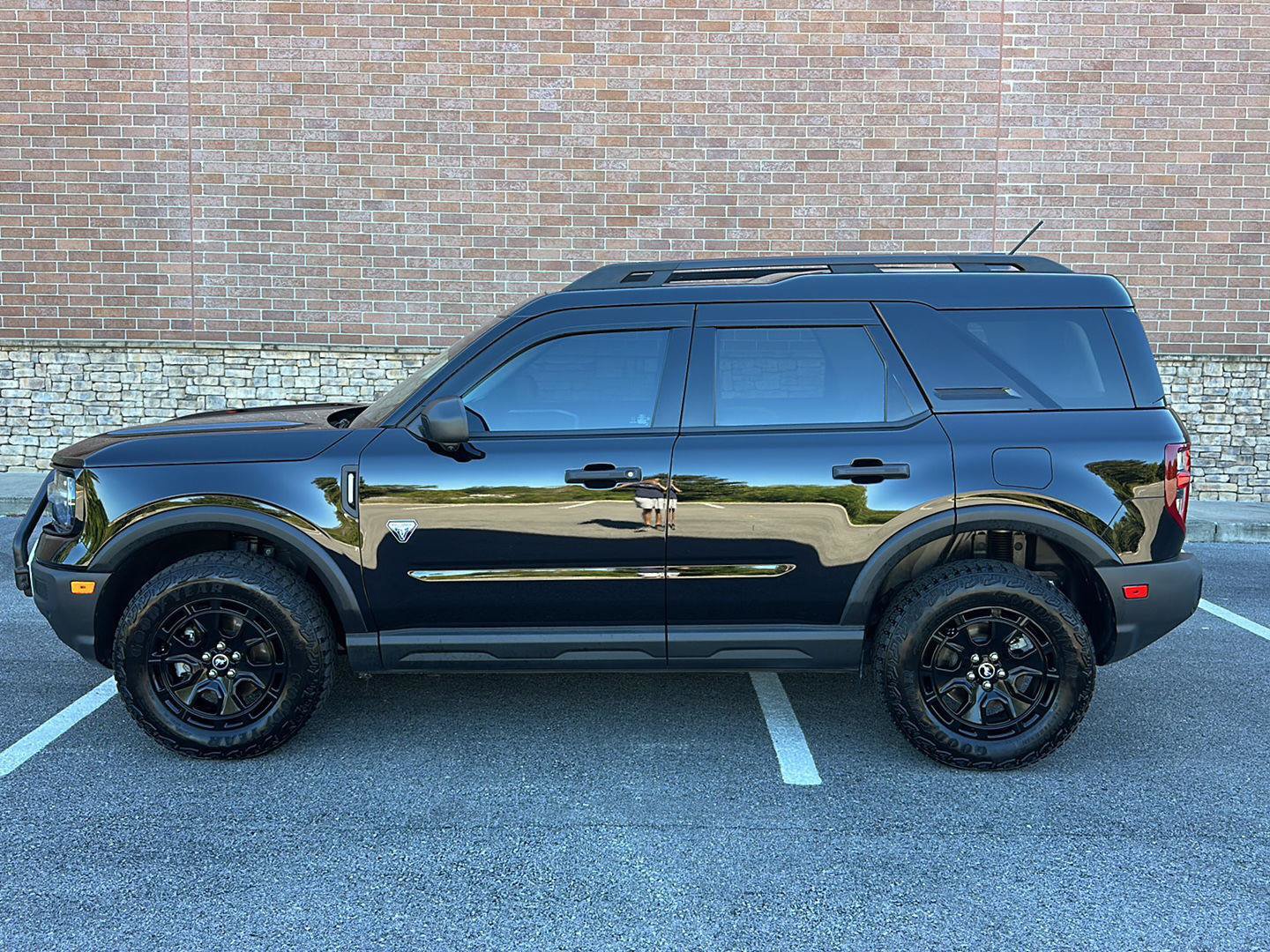 Certified 2025 Ford Bronco Sport Badlands w/ Sasquatch Badlands Package AWD/4WD image 2