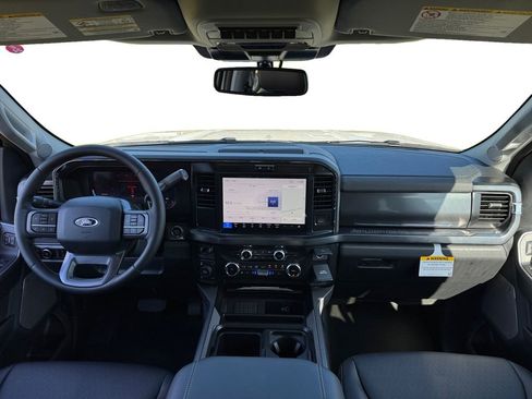 New 2026 Ford F250 Lariat w/ Black Appearance Package image 12