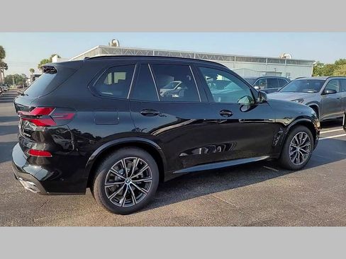 New 2026 BMW X5 xDrive50e w/ M Sport Package image 22