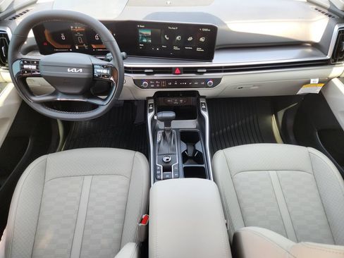New 2026 Kia Sorento S FWD image 22