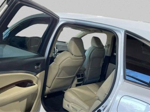 Used 2020 Acura MDX SH-AWD image 14