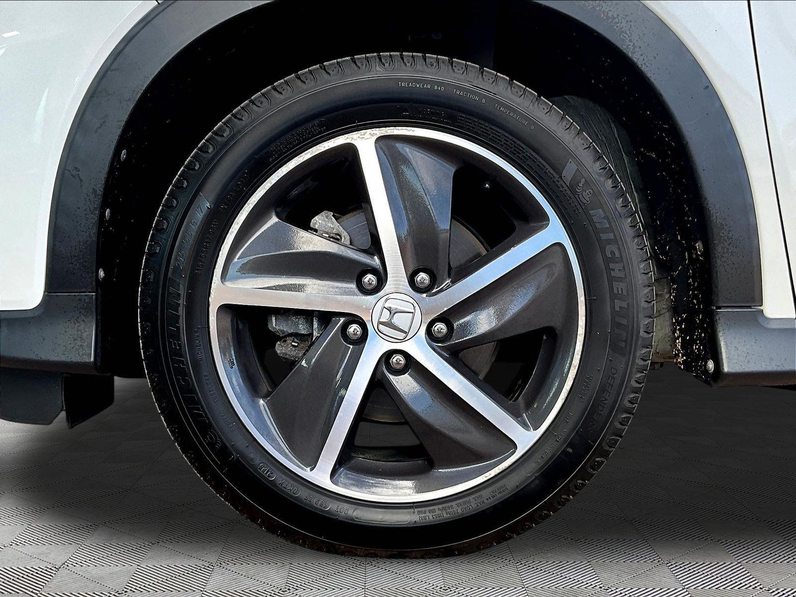 Used 2021 Honda HR-V EX image 32