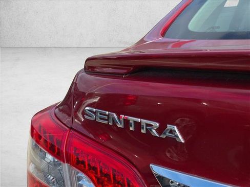 Used 2013 Nissan Sentra FWD image 12