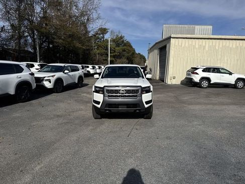 New 2026 Nissan Frontier SV w/ SV Convenience Package AWD/4WD image 2