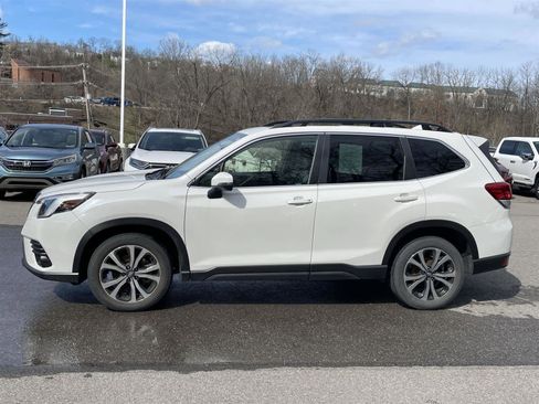 Used 2022 Subaru Forester Limited image 2
