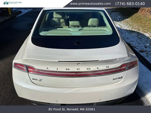 Used 2013 Lincoln MKZ AWD image 23