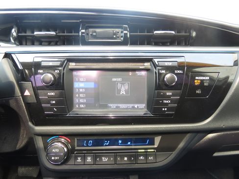 Used 2016 Toyota Corolla S w/ Body Protection Package #1 FWD image 20