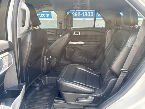 Used 2021 Ford Explorer Limited w/ Equipment Group 301A RWD image 33
