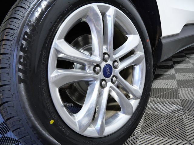 Certified 2017 Ford Edge Titanium w/ Technology Package AWD/4WD image 9