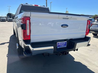 New 2026 Ford F350 Lariat w/ FX4 Off-Road Package