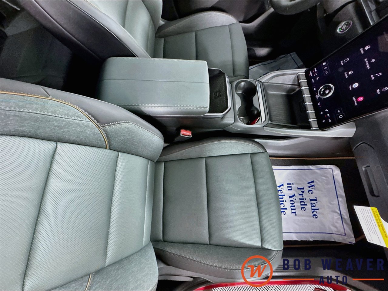 New 2026 GMC Terrain AT4 w/ Technology Package II AWD/4WD image 34