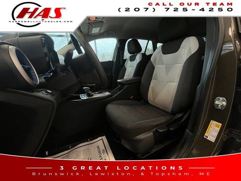 Used 2024 Chevrolet Trax LS FWD image 10