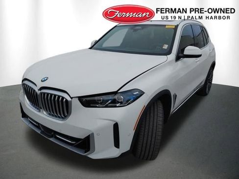 Used 2026 BMW X5 xDrive40i w/ Premium Package image 3