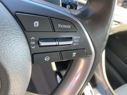 Used 2022 Hyundai Sonata Limited w/ Cargo Package FWD image 43