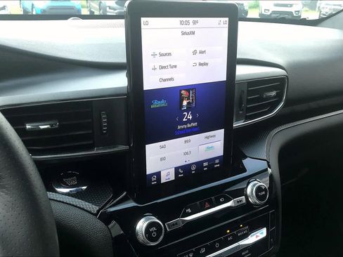 Used 2022 Ford Explorer ST w/ Equipment Group 401A image 6