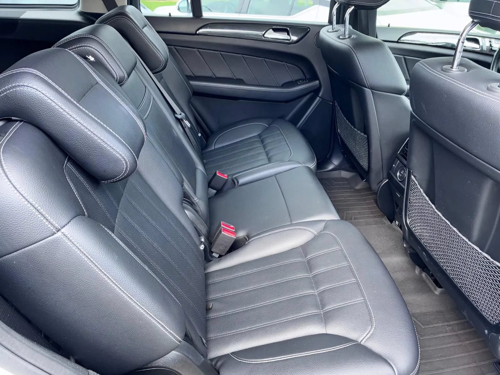 Used 2016 Mercedes-Benz GL 450 4MATIC image 35