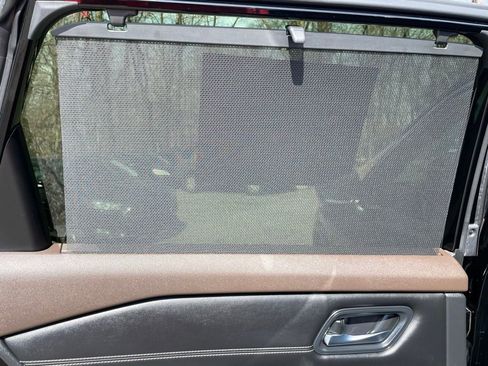 Certified 2023 Nissan Rogue SV w/ SV Premium B Package image 30