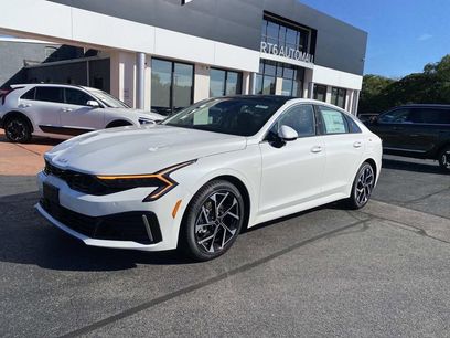 New 2026 Kia K5 EX