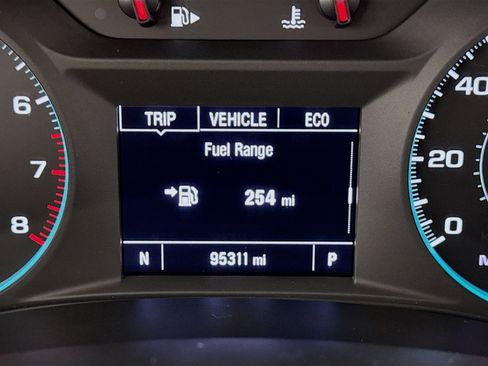 Used 2023 Chevrolet Malibu LT image 16