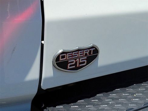 Used 2022 Jeep Gladiator Overland w/ Trailer Tow Package image 21