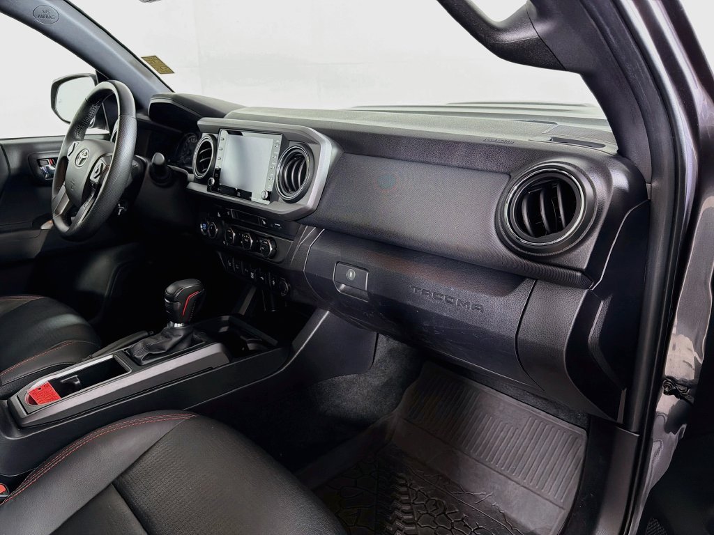 Used 2022 Toyota Tacoma TRD Pro AWD/4WD image 26