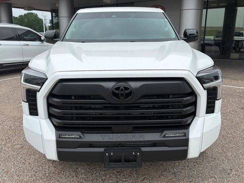 Used 2023 Toyota Tundra SR5 AWD/4WD image 9