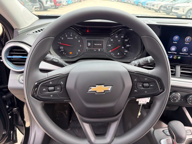 New 2026 Chevrolet Trax LS w/ LS Convenience Package FWD image 15