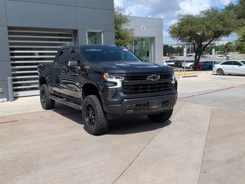 Used 2024 Chevrolet Silverado 1500 RST AWD/4WD image 2