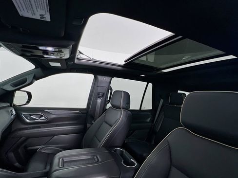 Certified 2024 GMC Yukon SLT w/ LPO, Floor Liner Package AWD/4WD image 21
