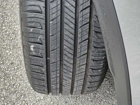 Used 2026 Honda CR-V EX image 10