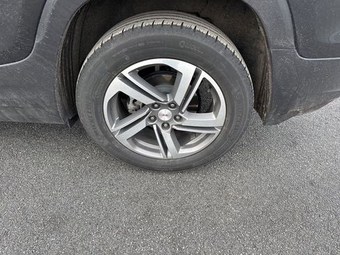 Used 2021 GMC Terrain SLT image 6