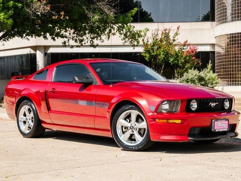 Used 2007 Ford Mustang GT Premium image 30