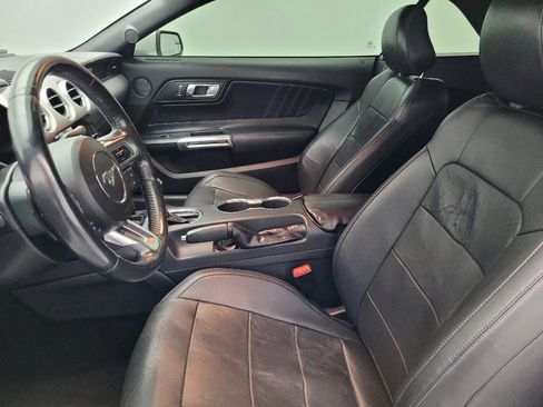 Used 2018 Ford Mustang Premium RWD image 17