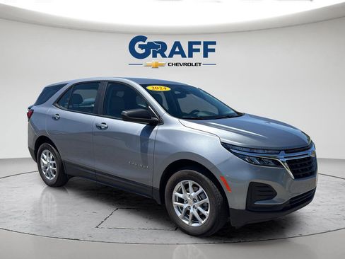 Used 2024 Chevrolet Equinox LS FWD image 10