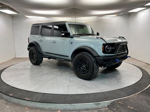 Used 2021 Ford Bronco First Edition image 8