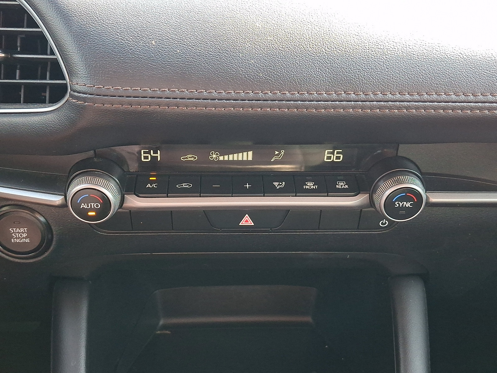 Used 2024 MAZDA MAZDA3 s FWD image 15
