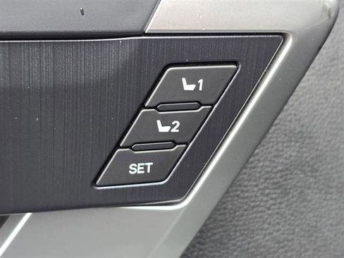 Used 2024 Toyota Tundra Platinum image 14