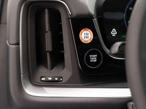 New 2026 Porsche Cayenne E-Hybrid Coupe image 28