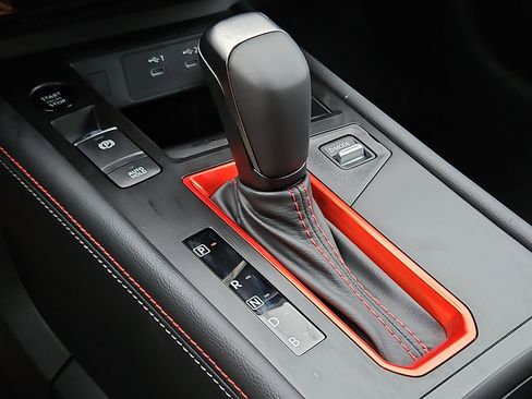 New 2026 Nissan Kicks SR w/ Cold Weather Package image 11