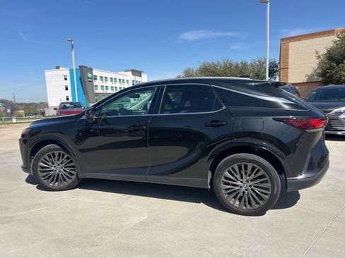 Used 2024 Lexus RX 350 w/ Convenience Package image 7