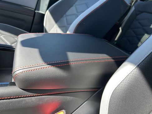 New 2026 Volkswagen Atlas Peak Edition AWD/4WD image 40